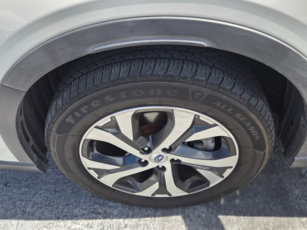 Used 2020 Subaru Outback Touring XT AWD/4WD image 8