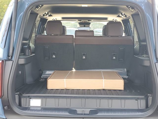 Used 2025 Toyota Land Cruiser image 7