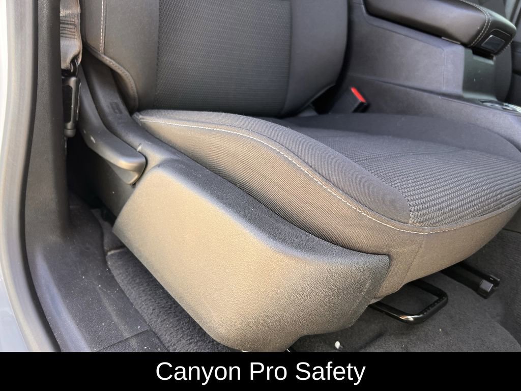 Used 2024 GMC Canyon Elevation w/ Convenience Package image 26