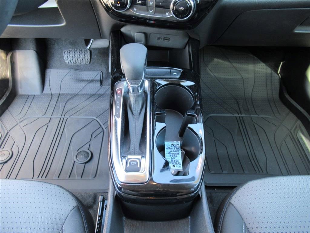 Certified 2025 Chevrolet Trax LT w/ Driver Confidence Package image 27