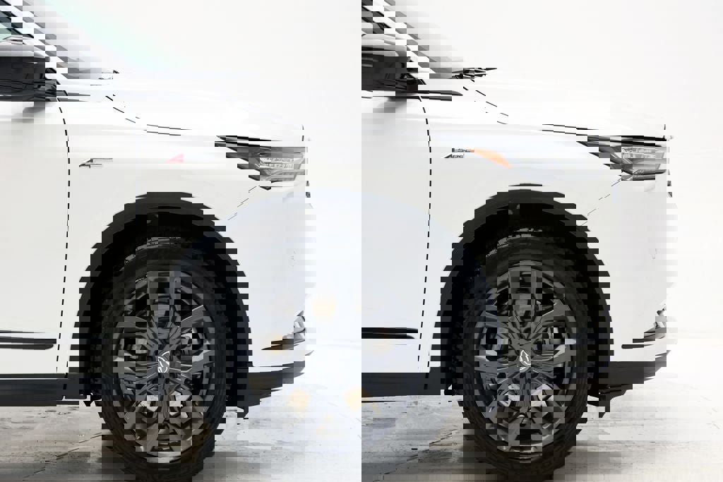 Used 2022 Acura MDX A-Spec image 4