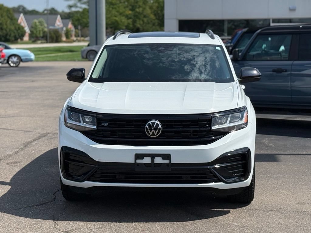 Used 2023 Volkswagen Atlas SEL R-Line AWD/4WD image 32