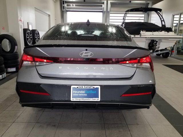 Certified 2025 Hyundai Elantra Sport image 20
