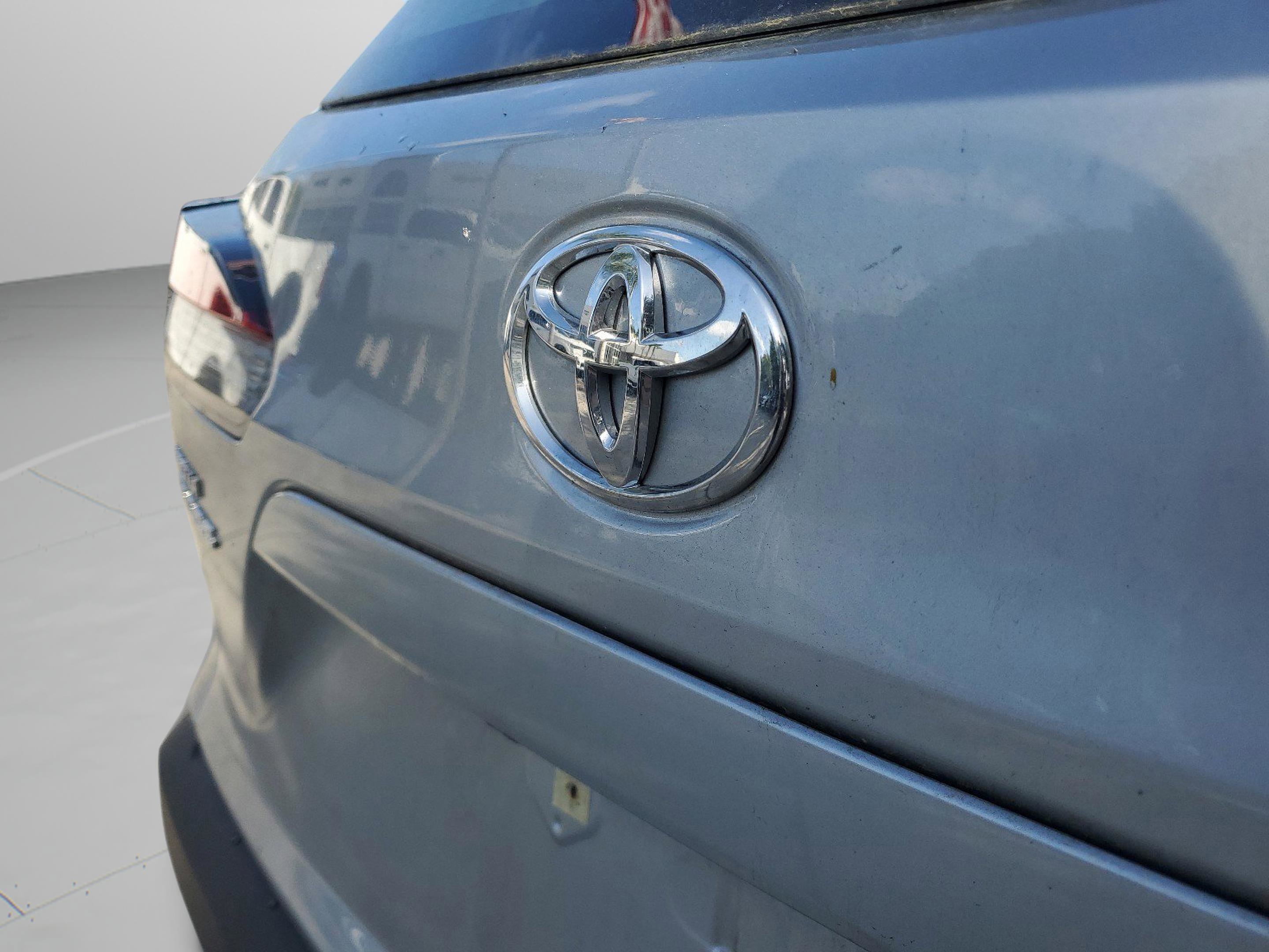 Used 2026 Toyota Corolla Cross L FWD image 6