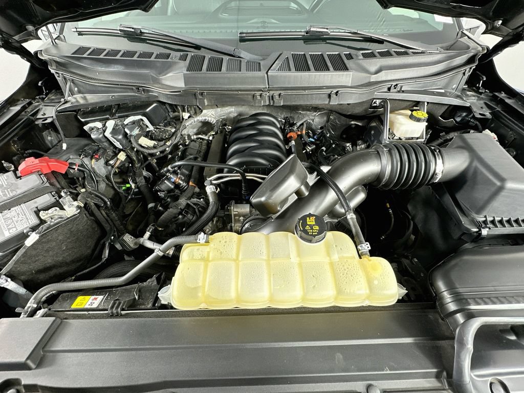Used 2021 Ford F150 Lariat w/ Equipment Group 502A High AWD/4WD image 33