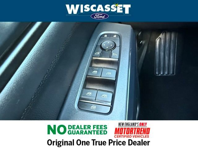 Used 2024 Nissan Pathfinder SV image 23