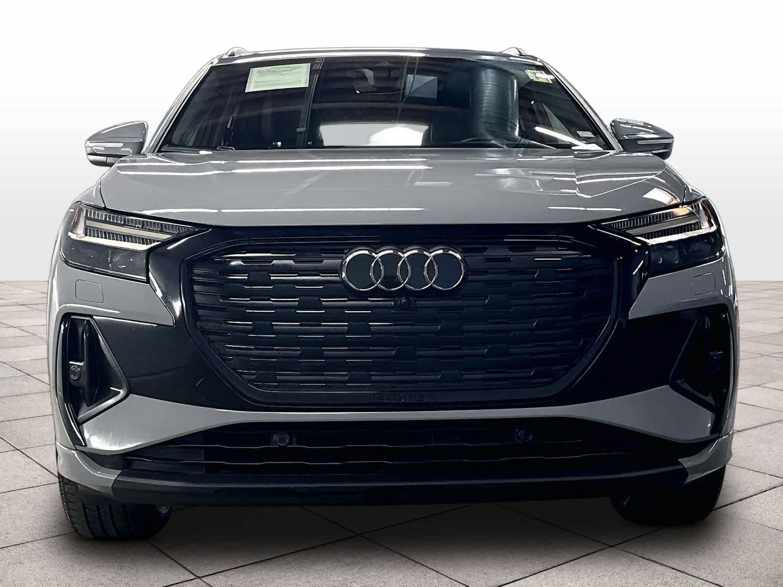 Used 2023 Audi Q4 e-tron Prestige w/ Black Optic Package AWD/4WD image 3