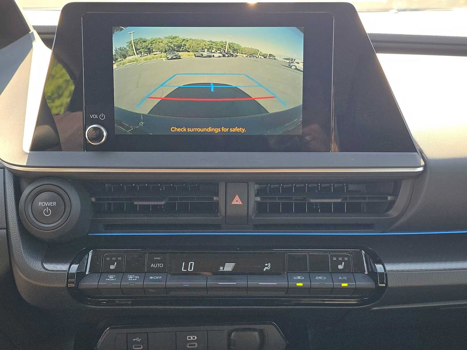 Used 2026 Toyota Prius FWD image 27