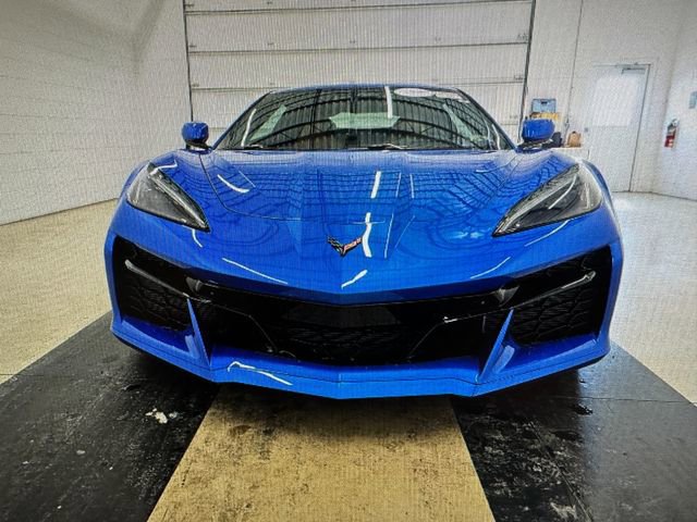 Used 2025 Chevrolet Corvette Z06 image 9