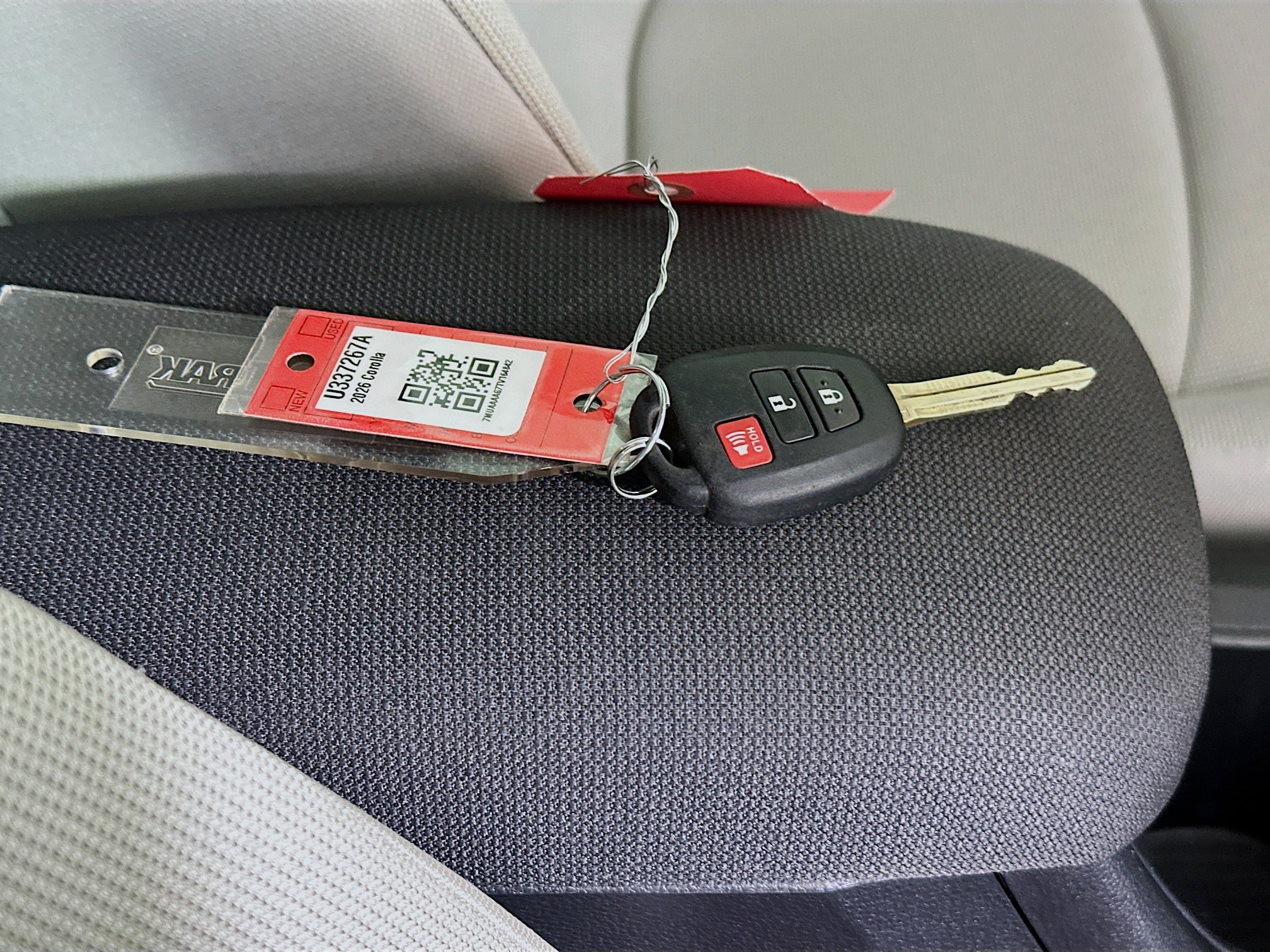 Certified 2026 Toyota Corolla Cross L FWD image 32