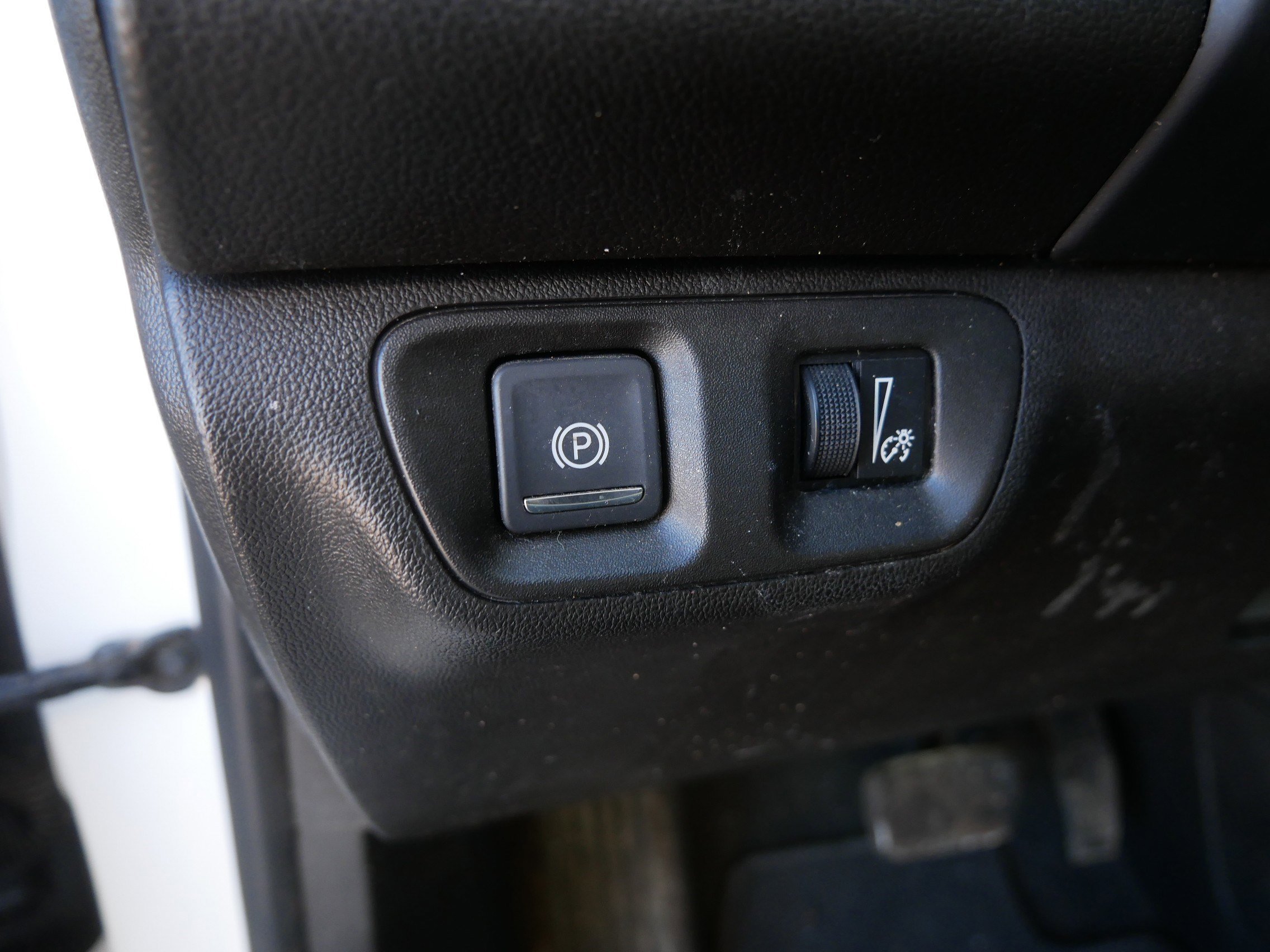 Used 2021 GMC Acadia SLT image 22