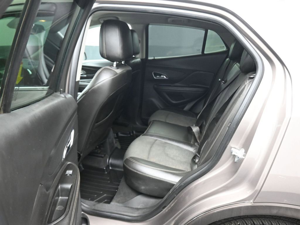 Used 2015 Buick Encore FWD image 31