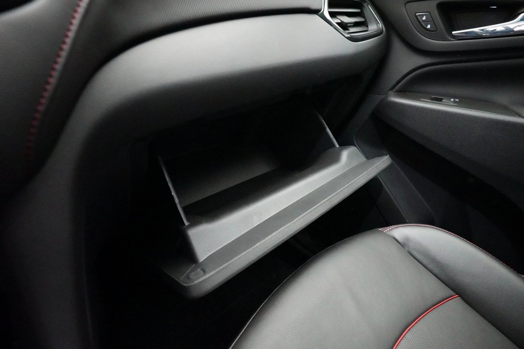 Certified 2022 Chevrolet Equinox RS w/ RS Leather Package image 30