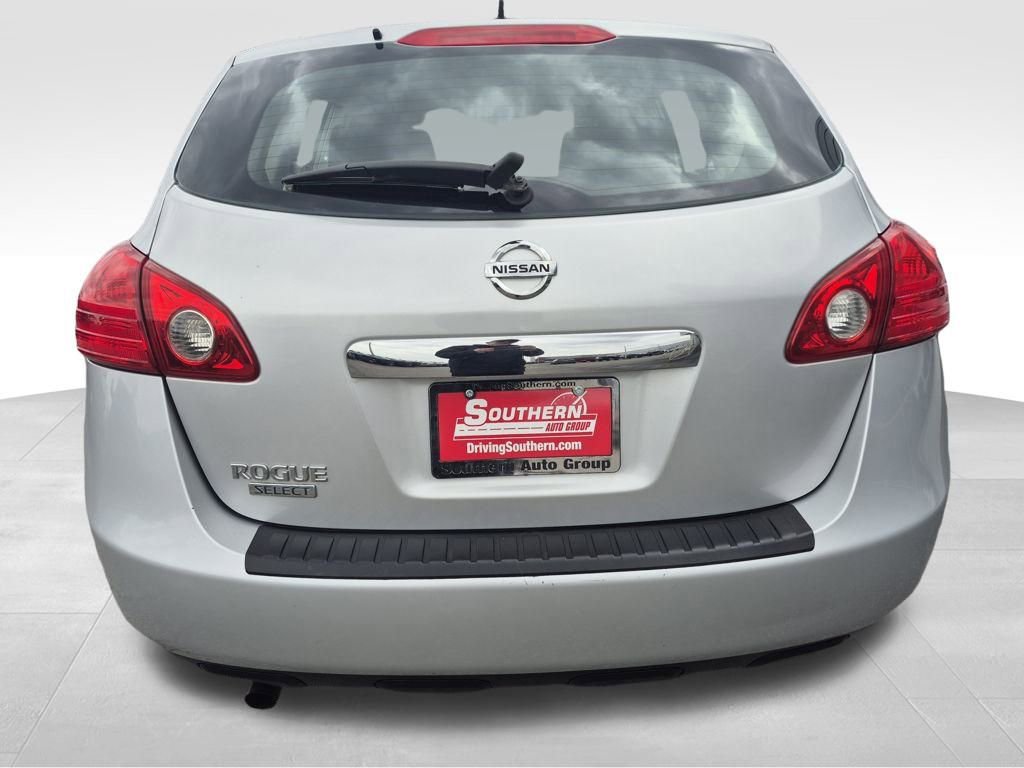 Used 2015 Nissan Rogue S image 5