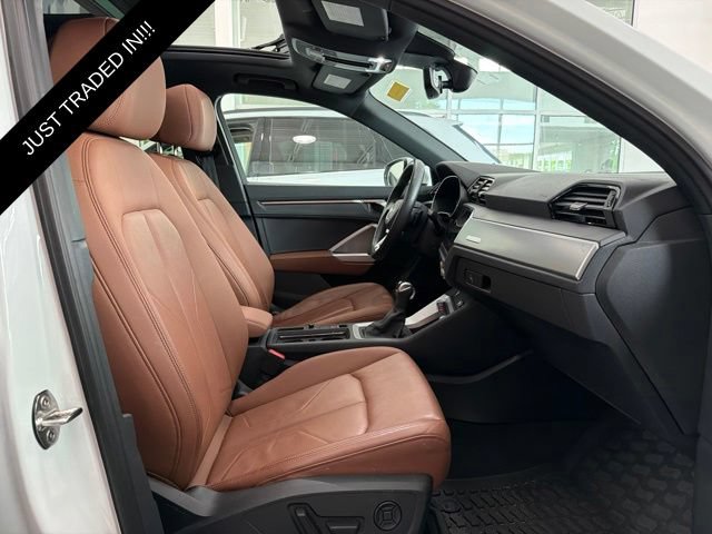 Used 2023 Audi Q3 2.0T Premium w/ Convenience Package AWD/4WD image 15