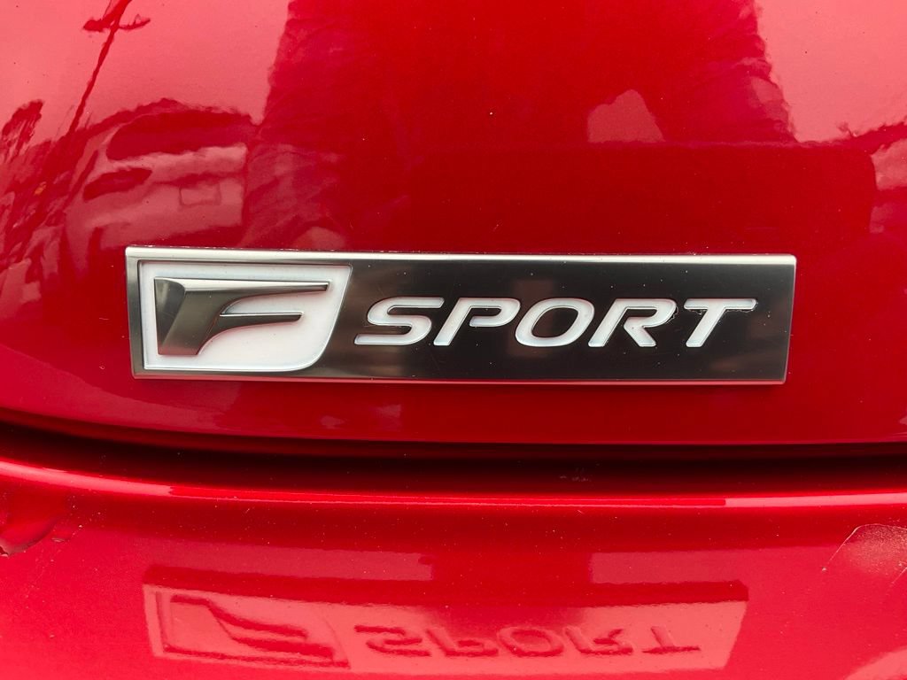 Used 2016 Lexus RC 200t RWD image 68