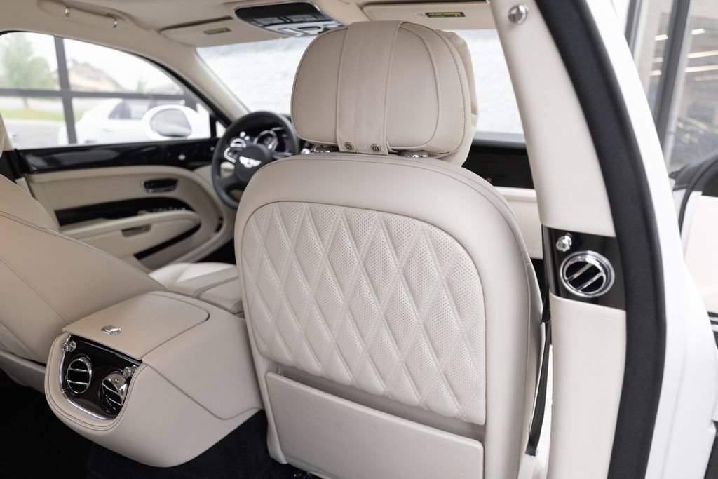Used 2020 Bentley Mulsanne Speed RWD image 30