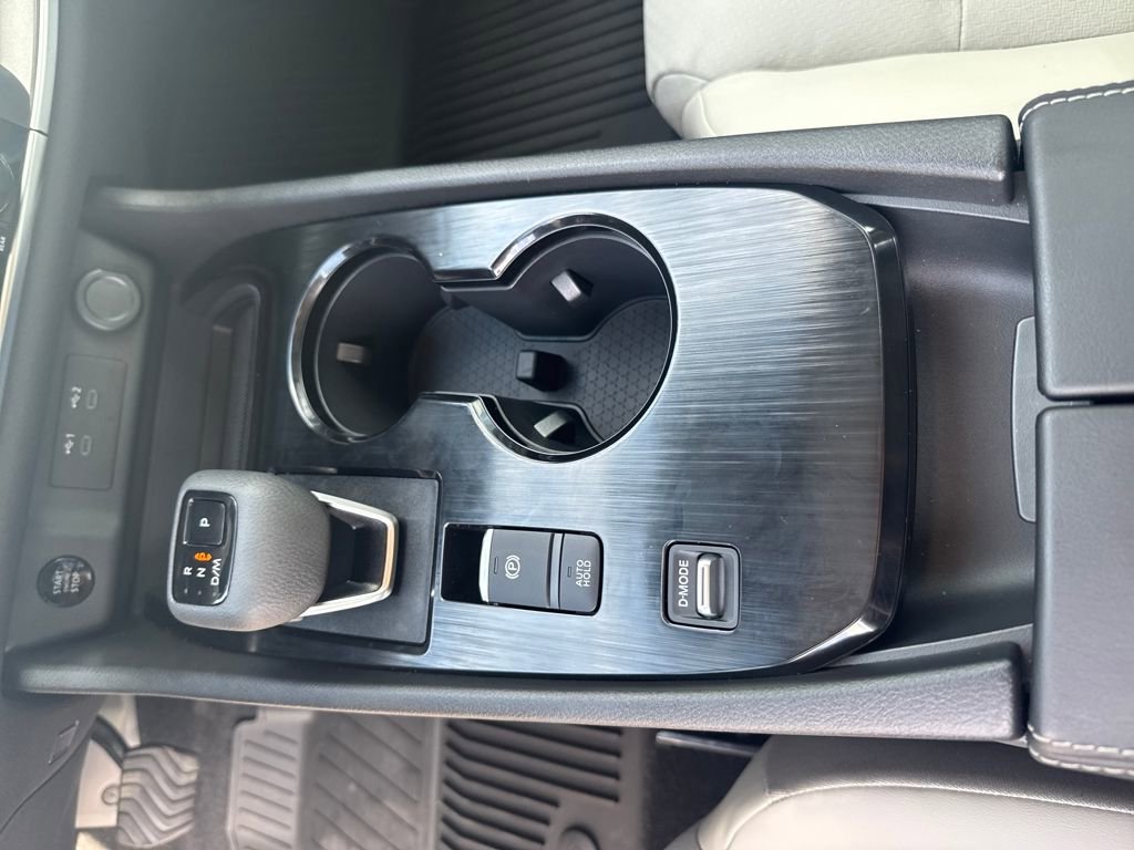 Certified 2026 Nissan Rogue SV w/ SV Premium Package image 28