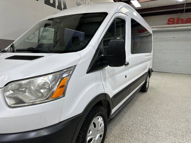 Used 2017 Ford Transit 350 XLT image 10