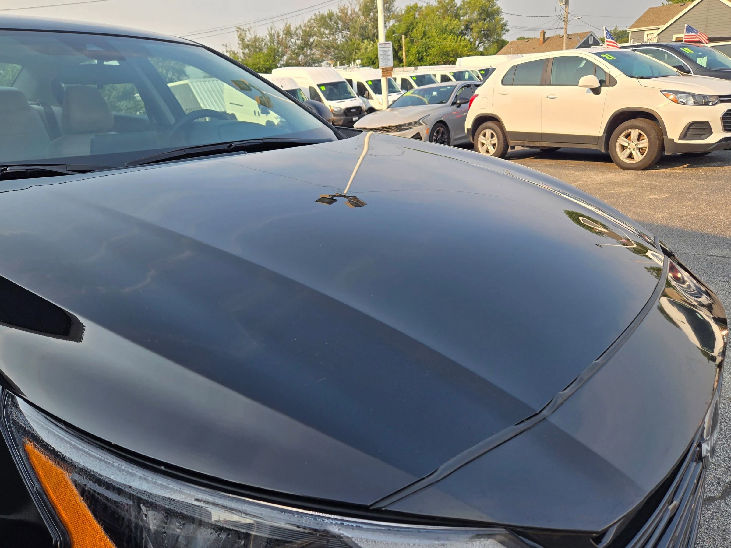 Used 2025 Nissan Altima 2.5 SV image 16