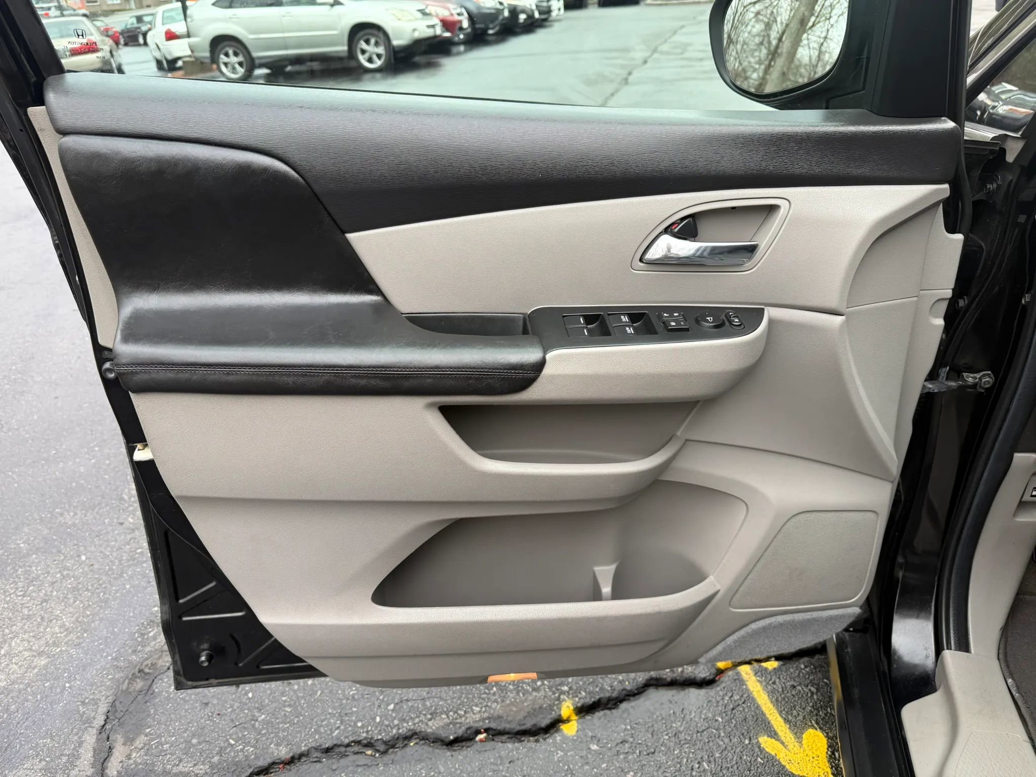 Used 2014 Honda Odyssey EX-L image 7