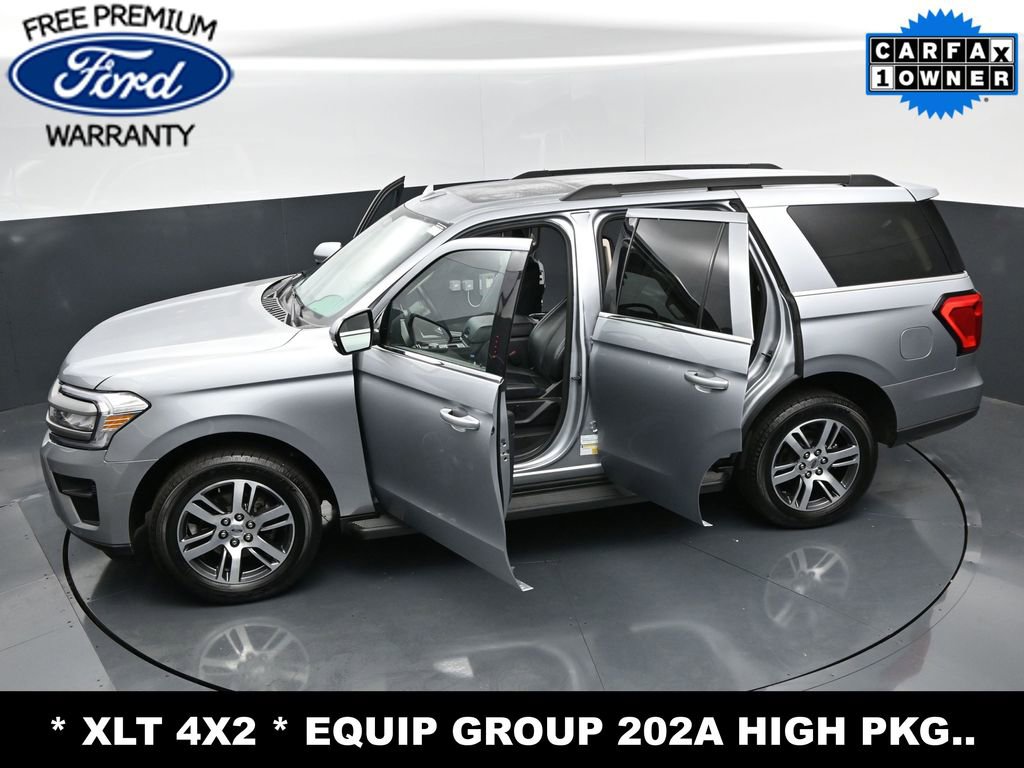 Used 2024 Ford Expedition XLT image 39