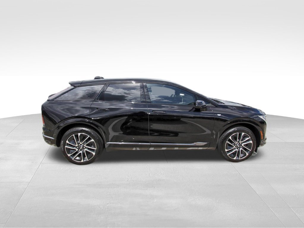 New 2027 Cadillac Optiq Sport AWD/4WD image 5