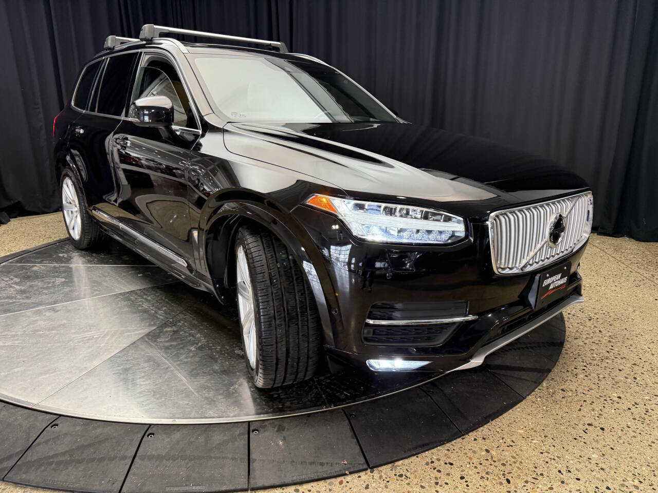 Used 2016 Volvo XC90 T6 AWD/4WD image 13