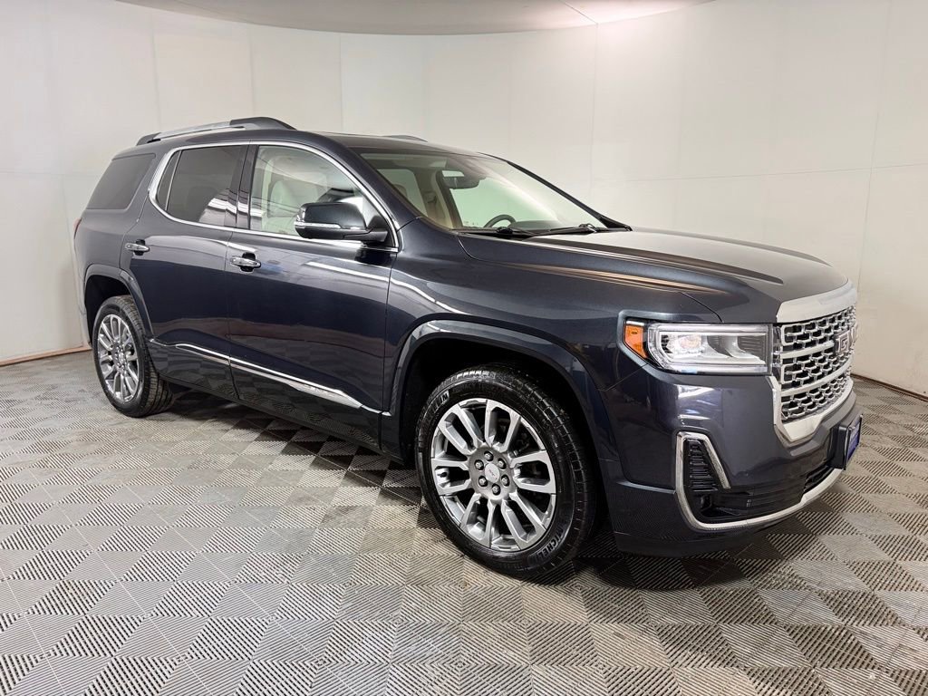 Used 2023 GMC Acadia Denali w/ Denali Ultimate Package image 8