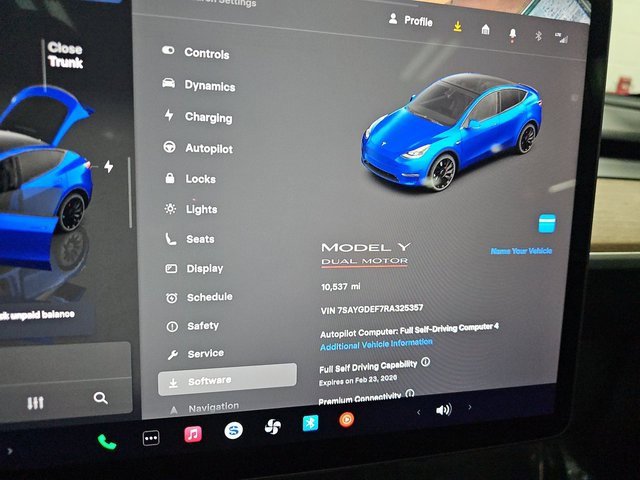 Used 2024 Tesla Model Y Performance image 6