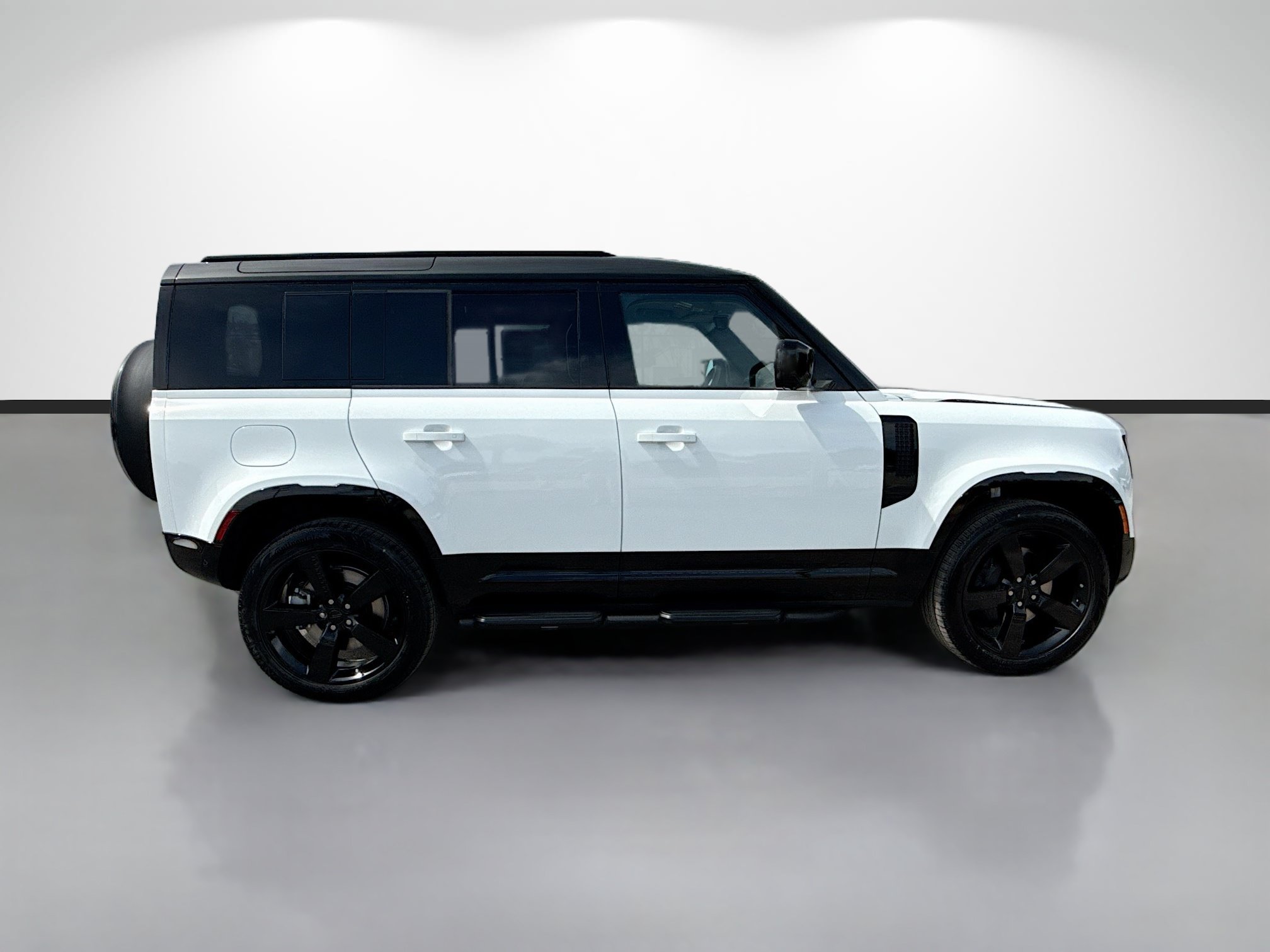 New 2026 Land Rover Defender 110 X-Dynamic SE AWD/4WD image 6