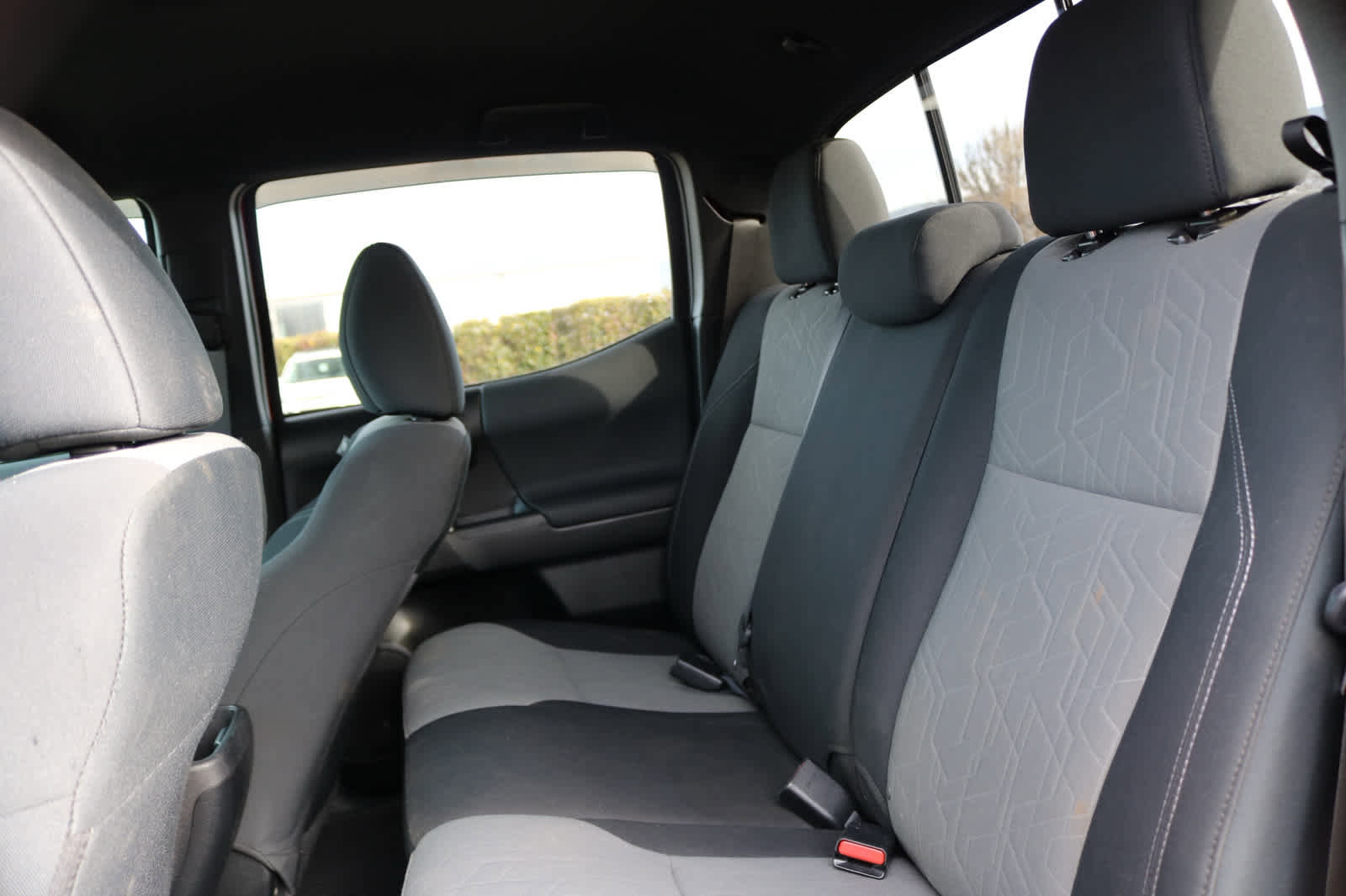 Used 2021 Toyota Tacoma TRD Off-Road image 26