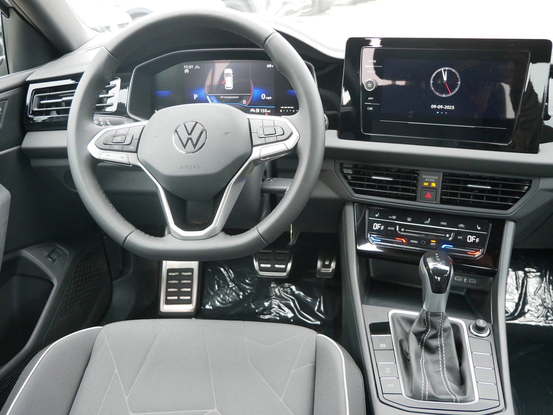 New 2025 Volkswagen Jetta Sport image 8