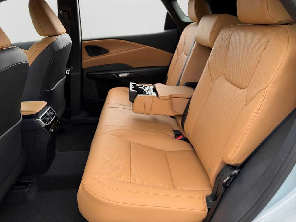 New 2026 Lexus RX 350 w/ Convenience Package AWD/4WD image 8