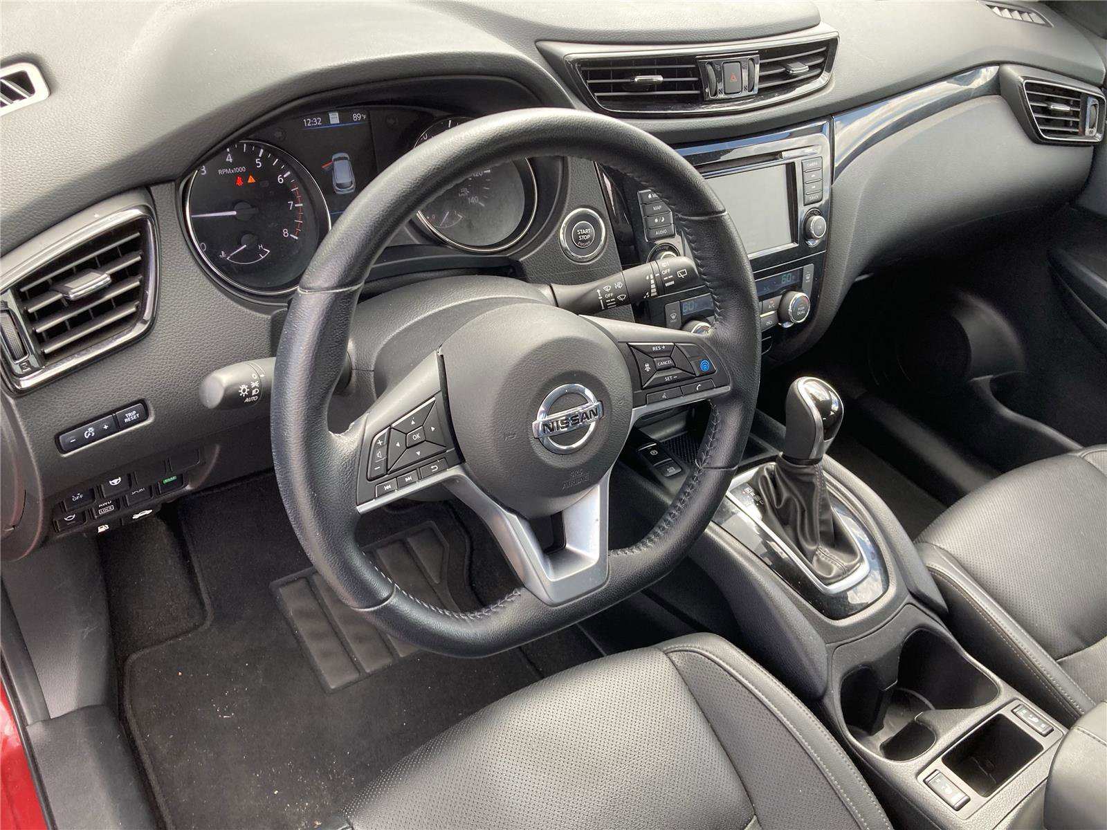 Used 2022 Nissan Rogue Sport SL image 12