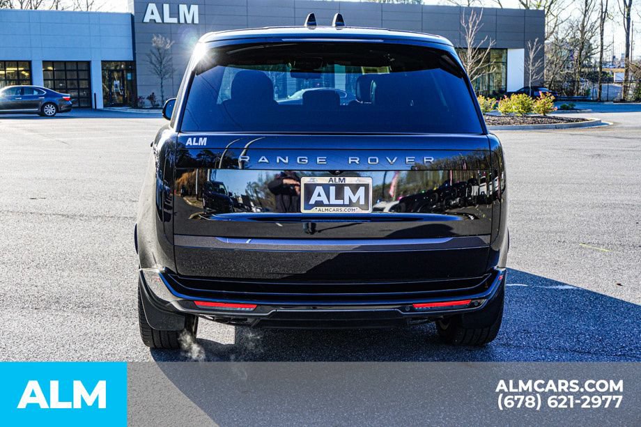Used 2025 Land Rover Range Rover SE AWD/4WD image 11