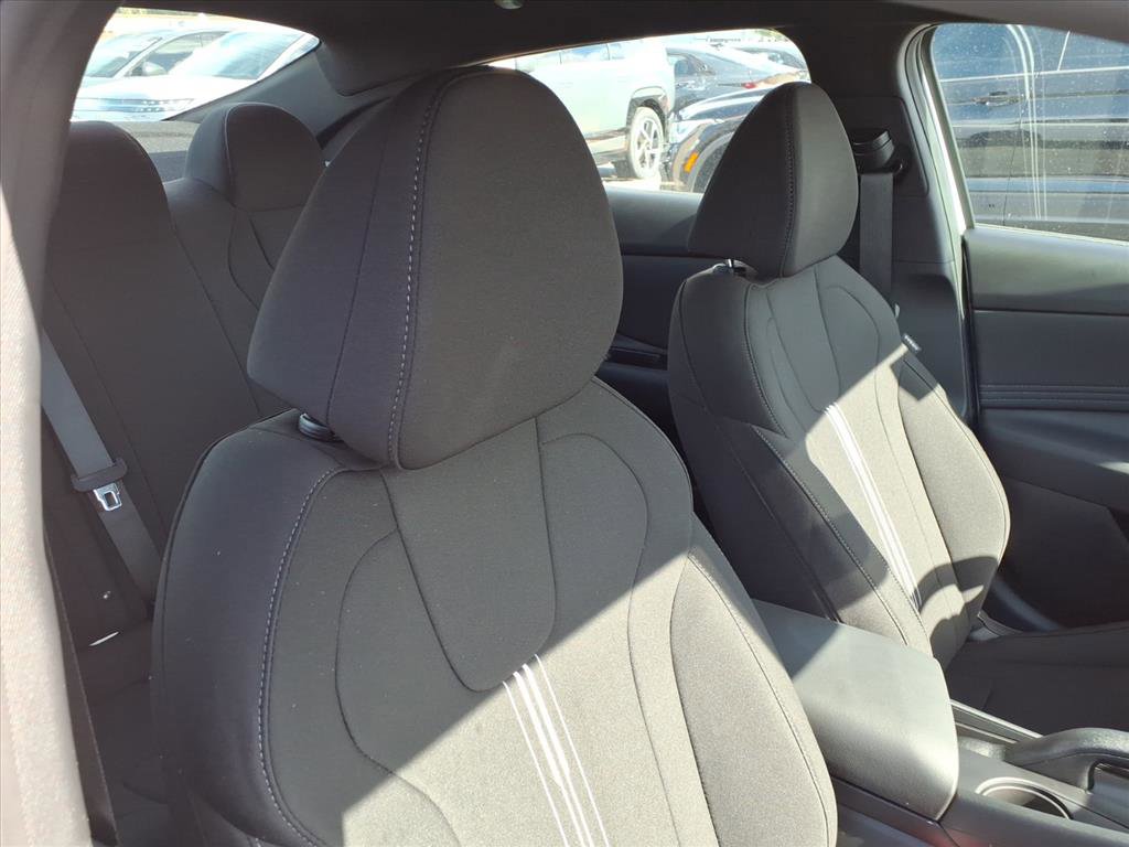 New 2026 Hyundai Elantra Sport image 20