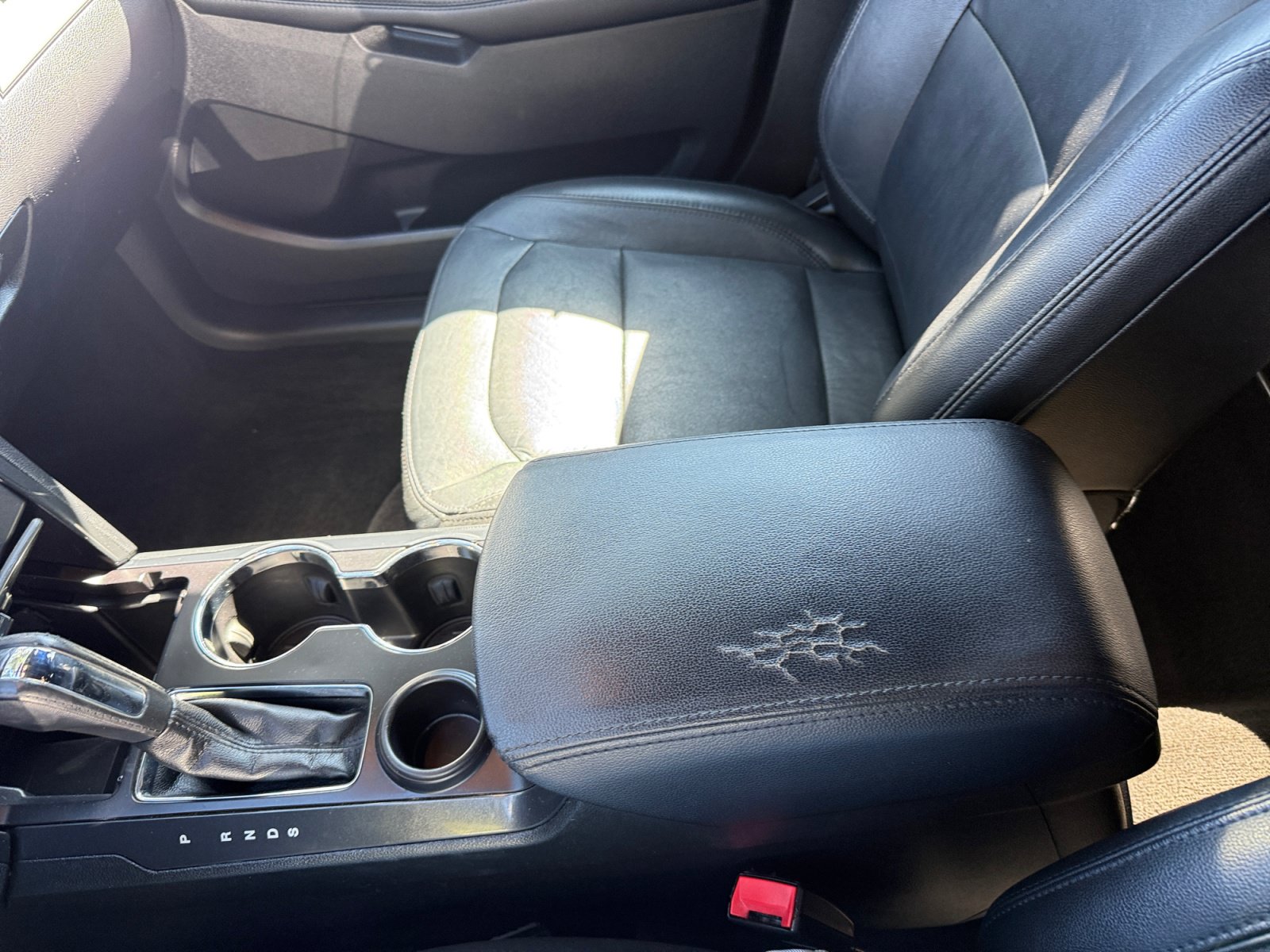 Used 2016 Ford Explorer XLT w/ Equipment Group 202A FWD image 14