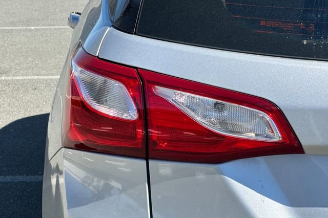 Used 2019 Chevrolet Equinox LS image 44