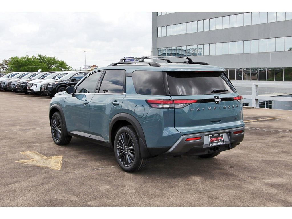 New 2026 Nissan Pathfinder SL w/ SL Premium Package FWD image 3