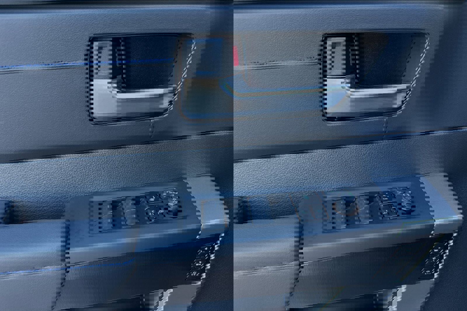 New 2025 Toyota Tundra Platinum image 10