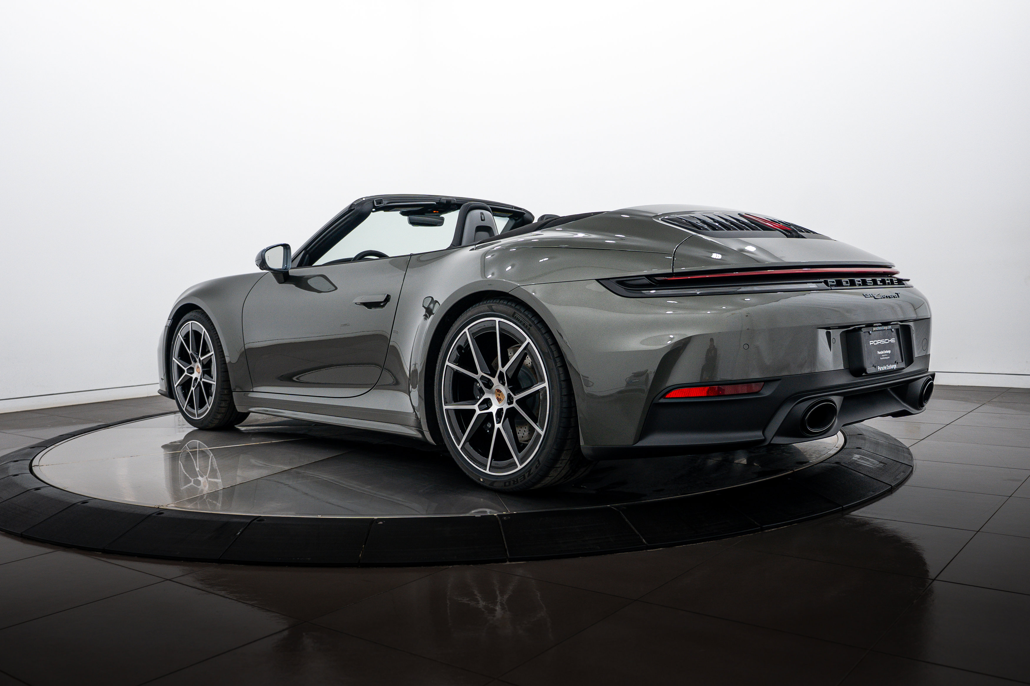 New 2026 Porsche 911 Carrera T image 3