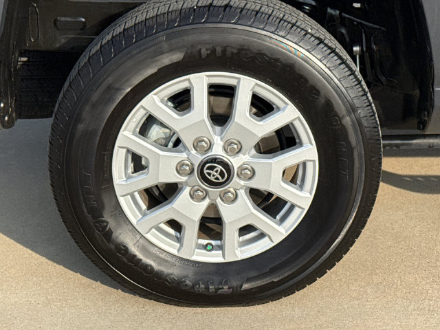Used 2026 Toyota Tacoma SR5 RWD image 10