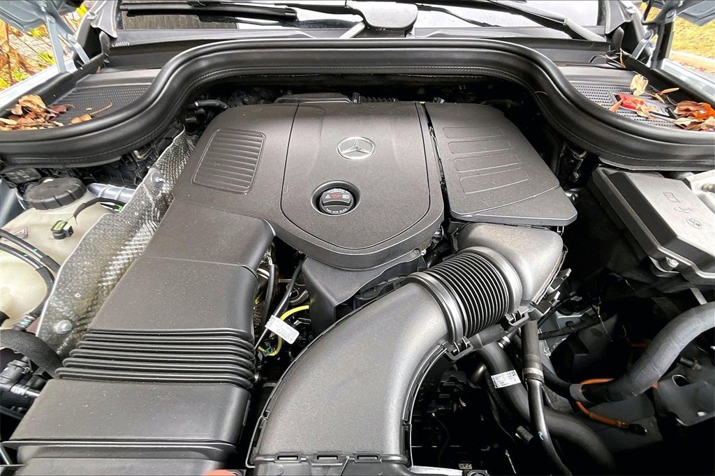 Certified 2025 Mercedes-Benz GLE 350 4MATIC image 9