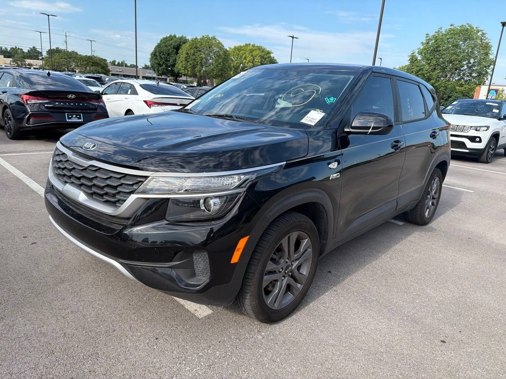 Used 2021 Kia Seltos LX AWD/4WD image 13