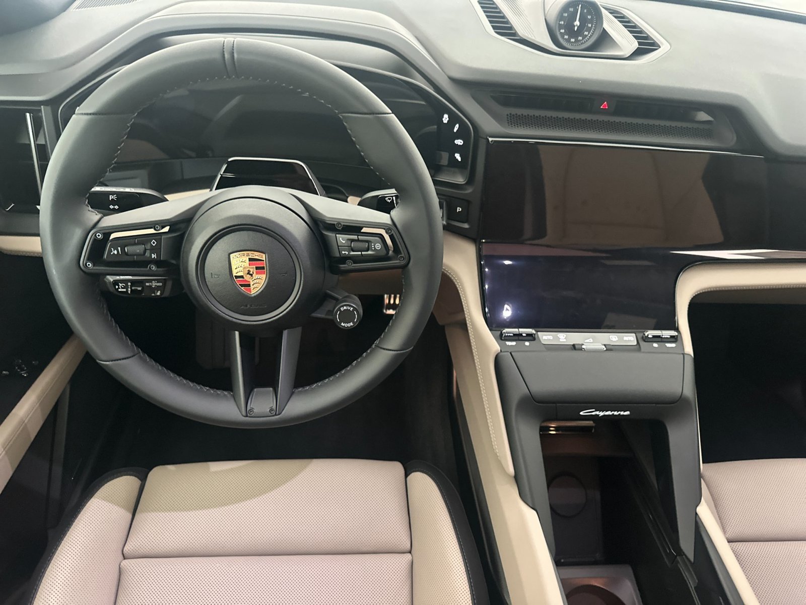 New 2026 Porsche Cayenne Electric Coupe AWD/4WD image 14