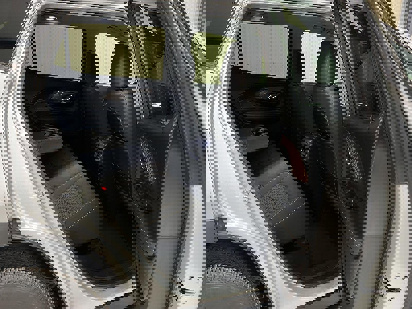 Used 2019 GMC Terrain SLE image 12