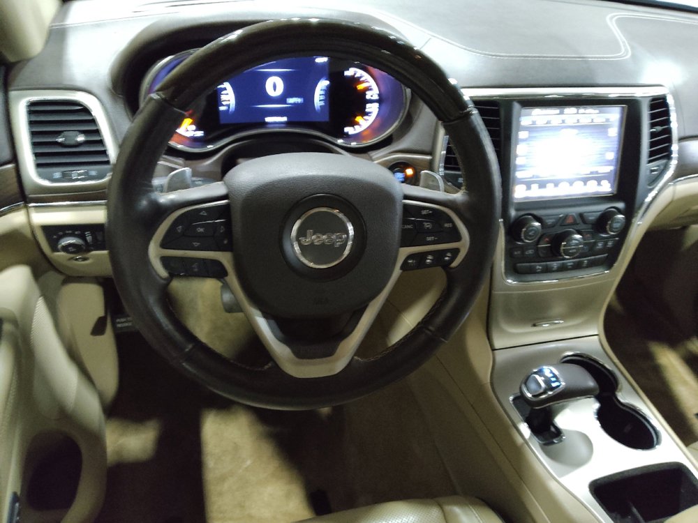 Used 2015 Jeep Grand Cherokee Overland w/ Advanced Technology Group image 22