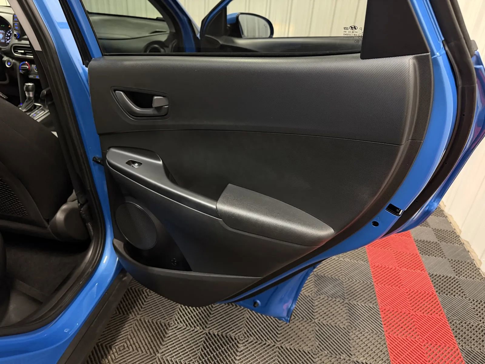 Used 2018 Hyundai Kona SEL w/ SEL Tech Package 02 FWD image 43