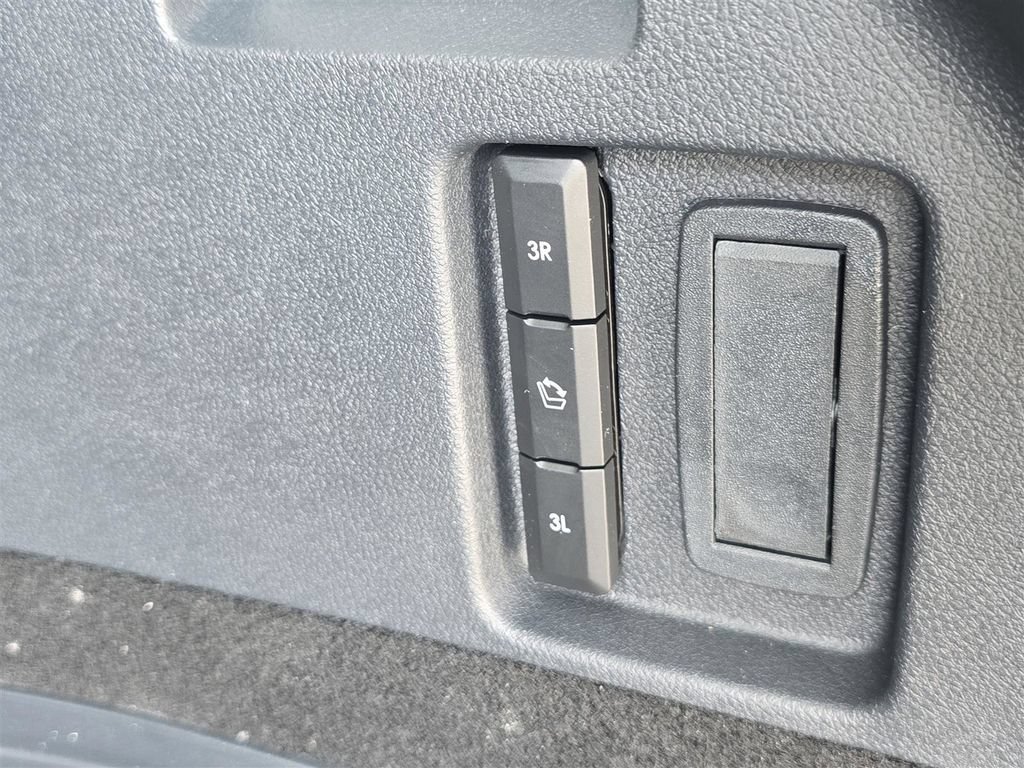 New 2025 Lincoln Aviator 2WD w/ Equipment Group 101A image 31